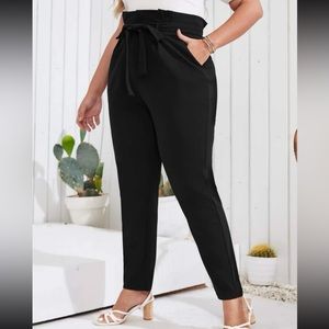 Black tie belt pants